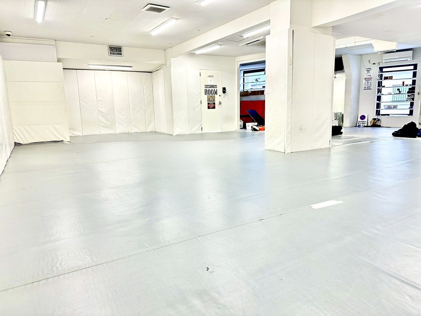 エスペランサ大阪のキックボクシングジム 施設内