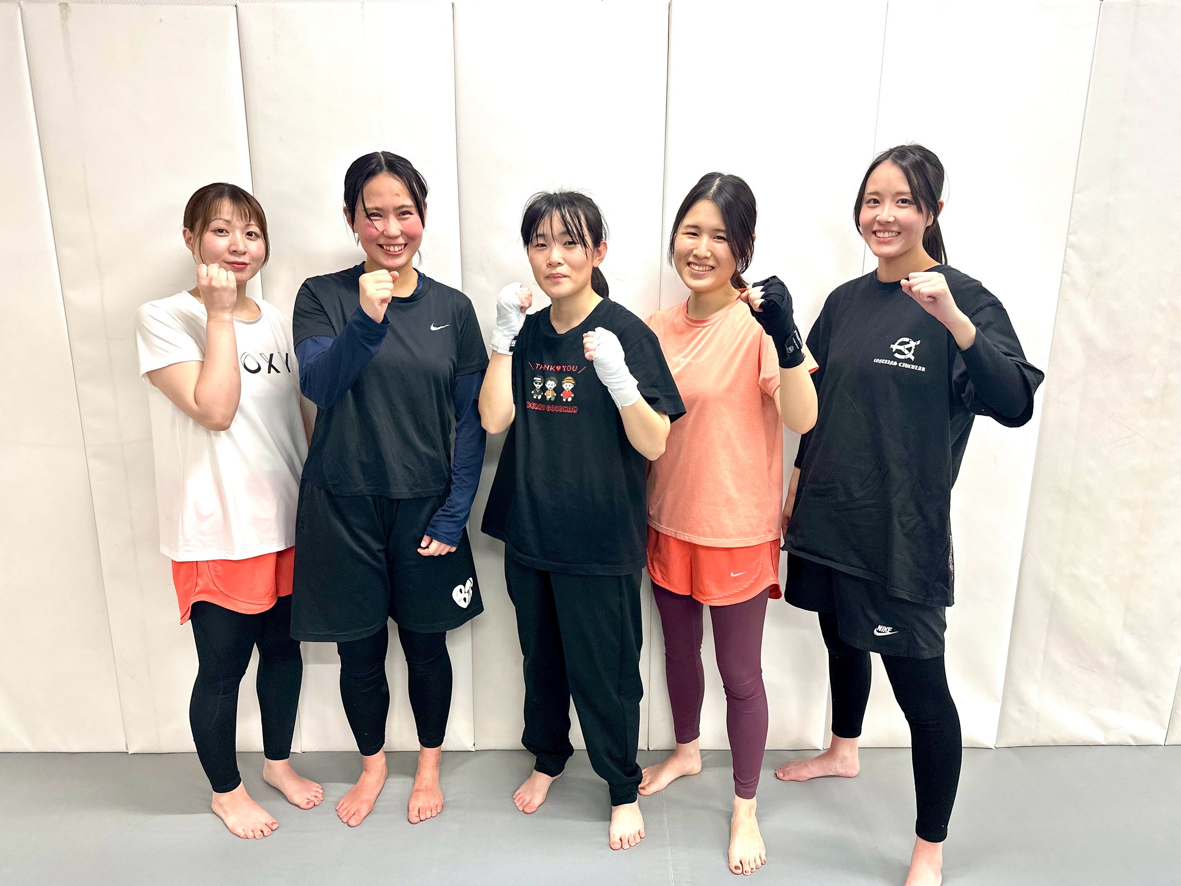 エスペランサ大阪のキックボクシングレディースクラス